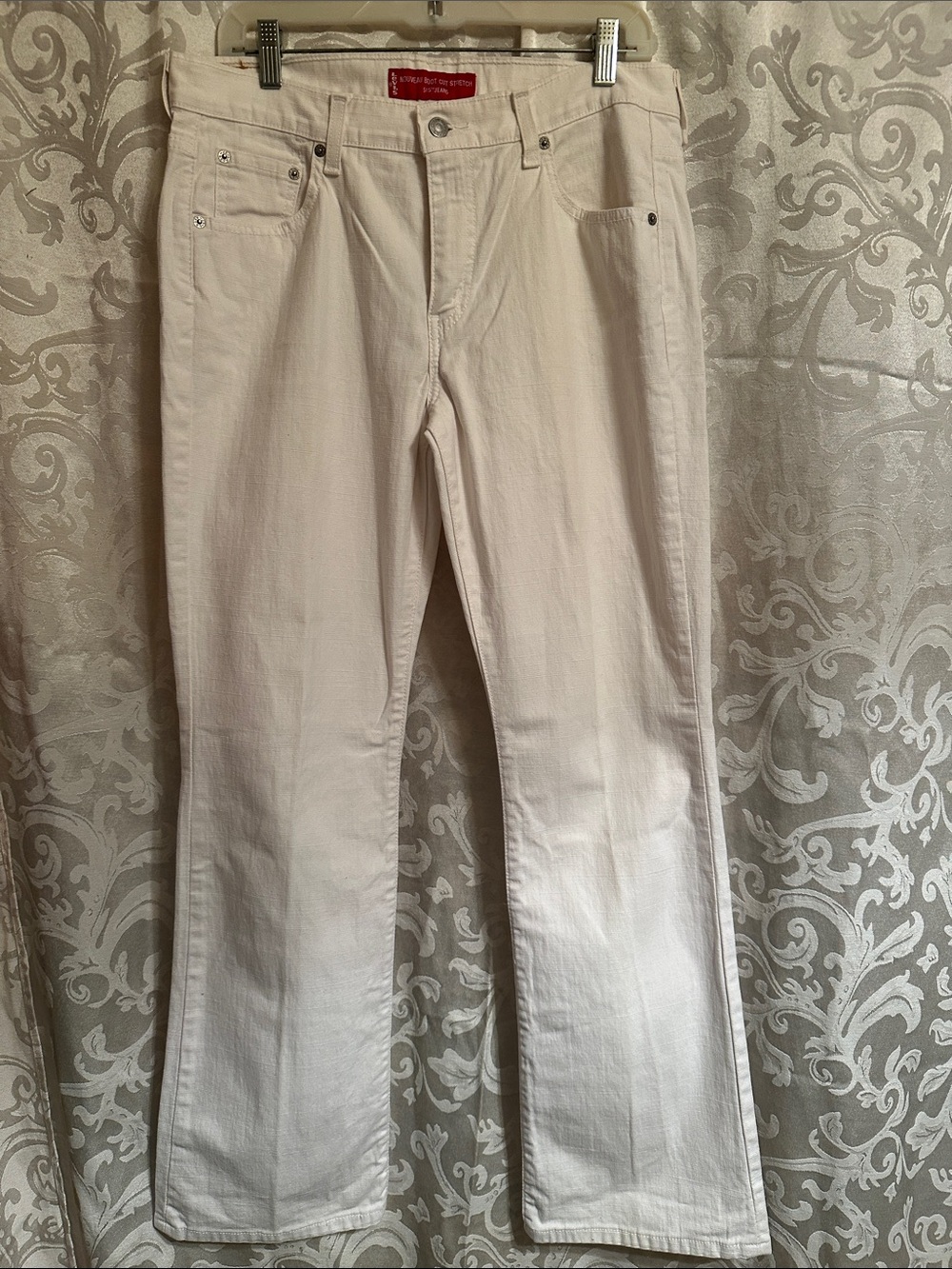 Levi's Women’s Cream Bootcut Jeans